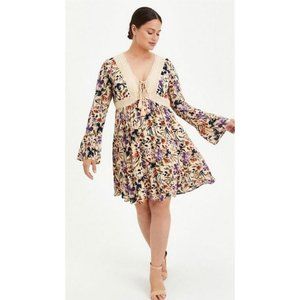 Torrid Dress Mini Gauze Lace-Up Floral Crochet Skater Size Medium/00